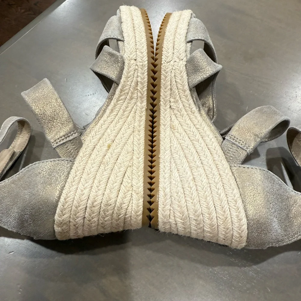 Eileen Fisher NEW Wisp Metalic Espadrille Wedge Sandals - Size 5